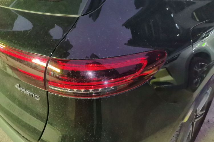 Mercedes-Benz 2022 car image #3
