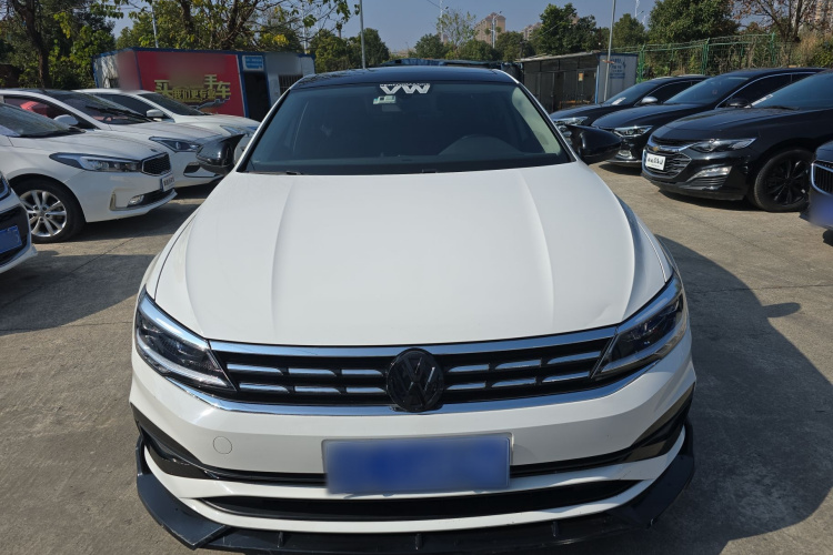 Volkswagen Lamando 2022 immagine di auto #3