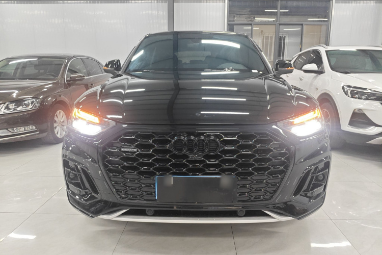 Audi Q5L Sportback 2023 #3 Audi Q5L Sportback 2023 car image #3