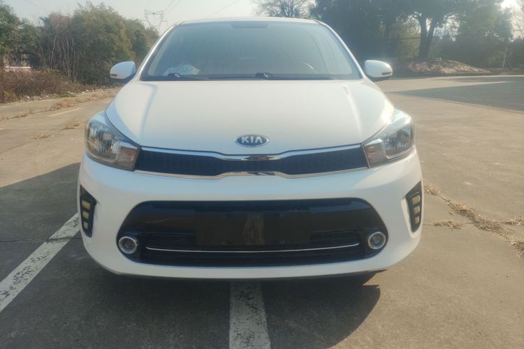 Kia 2019 car image #3