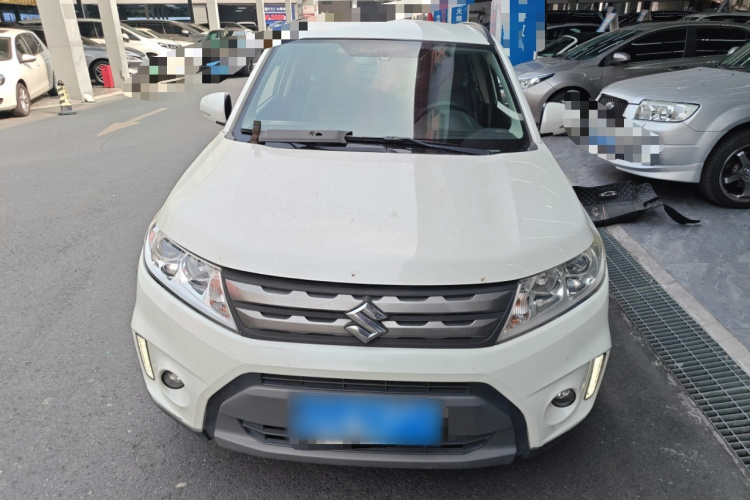Suzuki Vitara 2016 car image #3