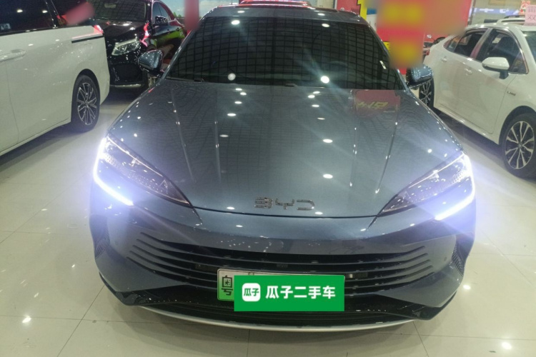 BYD Seal 07 DM-i 2025 car image #3