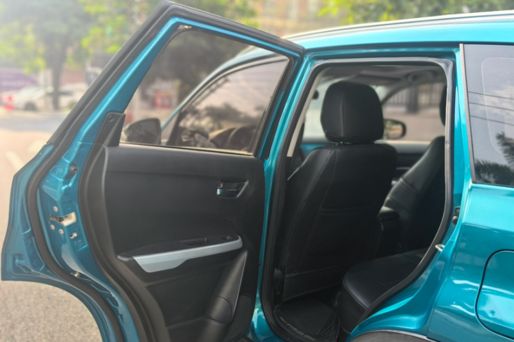 Suzuki Vitara 2016 #3 Suzuki Vitara 2016 car image #3