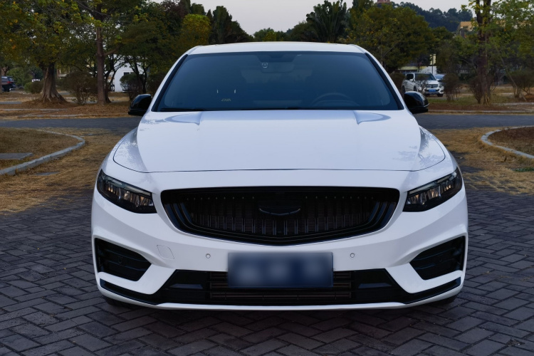 Preface 2022 car image #3