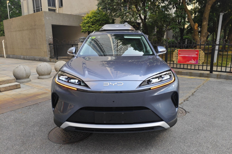 BYD Sea Lion 07 DM-i 2025 car image #3