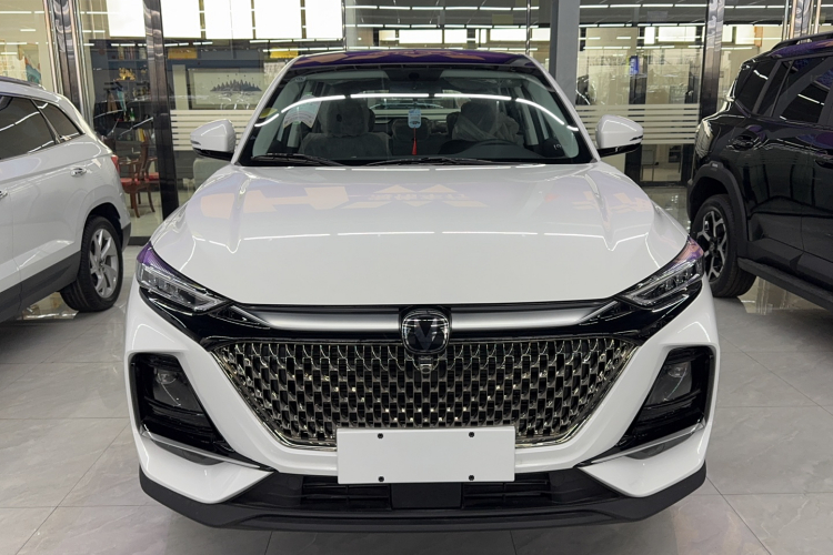 Changan X7 PLUS imagem de carro #3