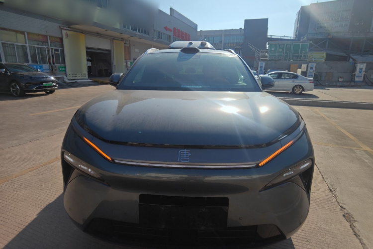 BYD Tang L 2025 car image #3