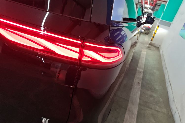 BYD Xia 2025 car image #3