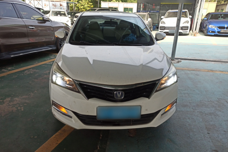 Changan Alsvin V7 2015 car image #3