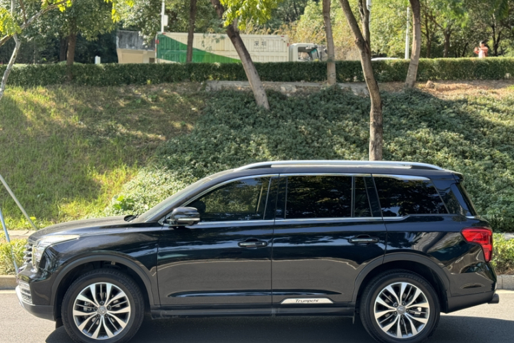 GAC Trumpchi GS8 2019 car image #3