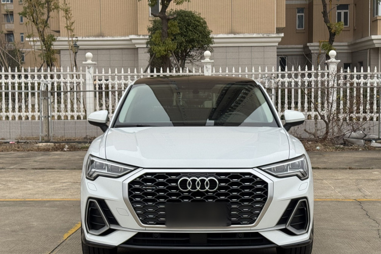 Audi Q3 Sportback 2020 #3 Audi Q3 Sportback 2020 car image #3