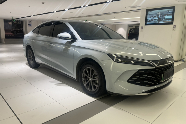 BYD Qin L 2024 #3 BYD Qin L 2024 car image #3