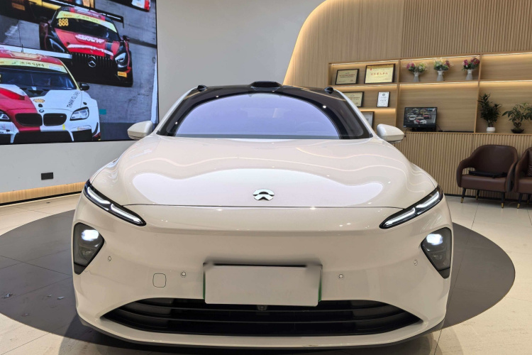 蔚来 蔚来ET7 2024 汽车图片 #3