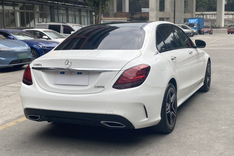 Mercedes-Benz C Class 2021 car image #3