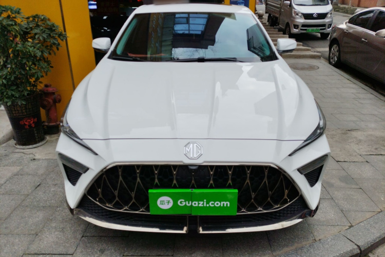 MG 5 Scorpio 2023 car image #3