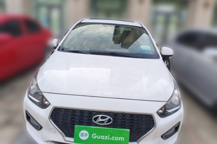 Hyundai Reina 2018 #3 Hyundai Reina 2018 car image #3