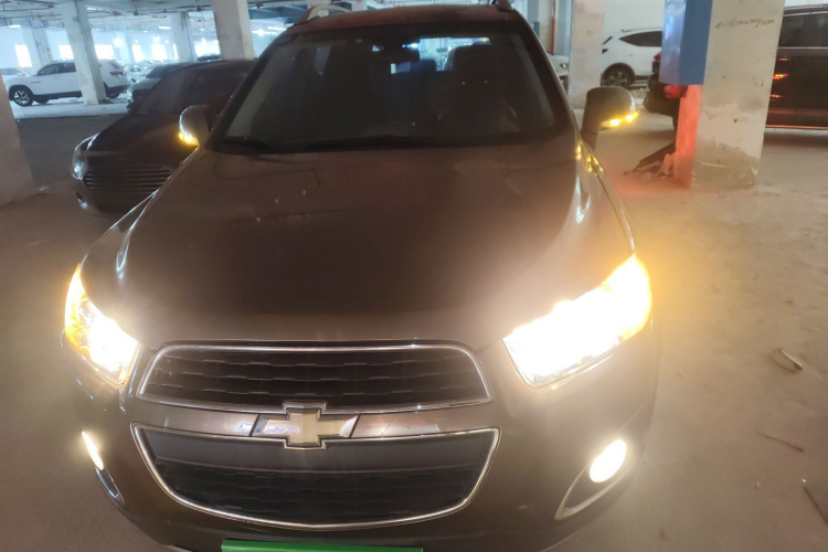 Chevrolet Captiva 2015 #3 Chevrolet Captiva 2015 car image #3