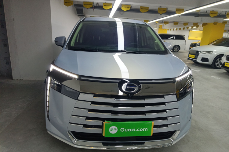 GAC Trumpchi E8 New Energy 2024 car image #3