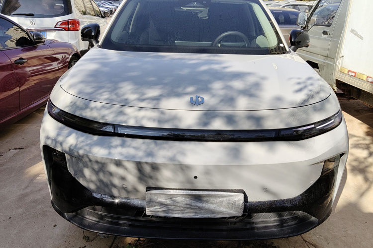 零跑汽车 零跑B10 2025 汽车图片 #3