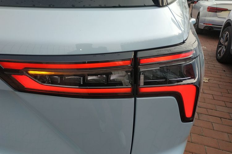 Chevrolet Equinox Plus 2024 #3 Chevrolet Equinox Plus 2024 car image #3