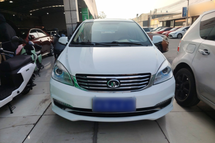 Great Wall C30 2017 изображение автомобиля #3