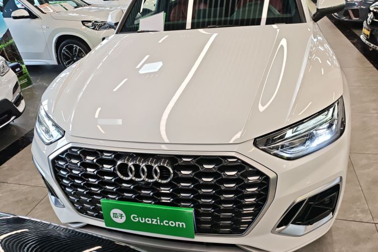 Audi Q5L Sportback 2021 car image #3