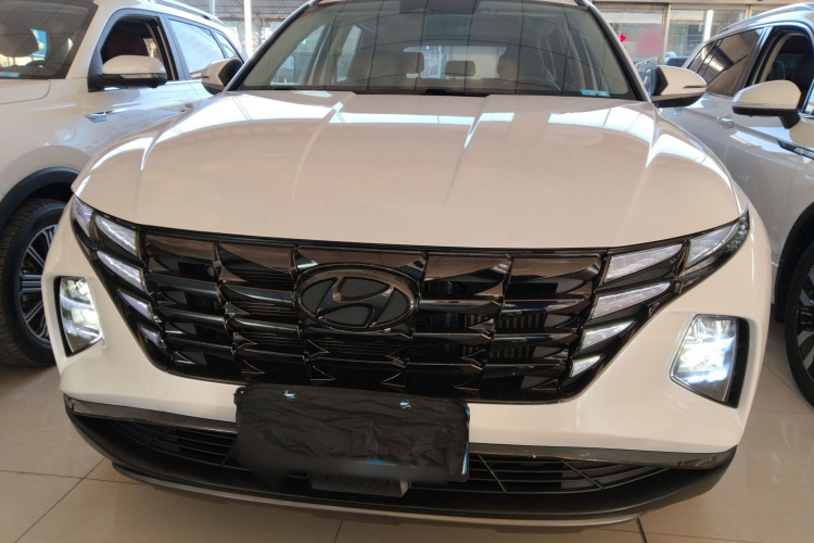 Hyundai Tucson 2023 car image #3