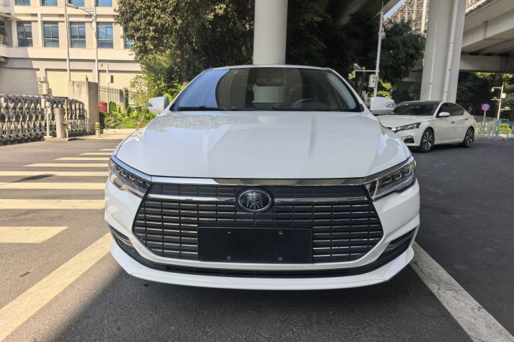 BYD Qin New Energy 2022 car image #3