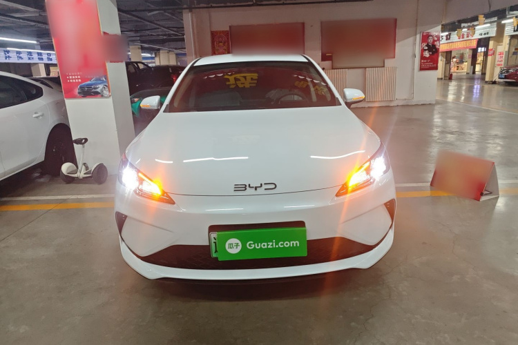 BYD Seal 05 DM-i 2025 #3 BYD Seal 05 DM-i 2025 car image #3