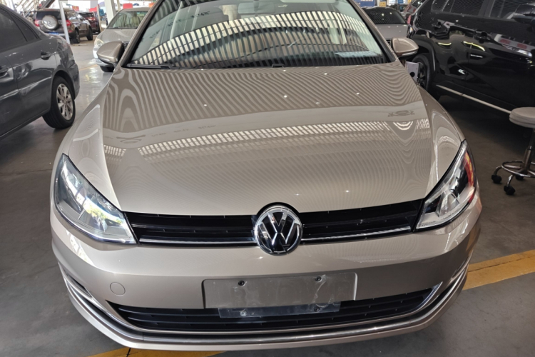 Volkswagen Golf 2016 car image #3