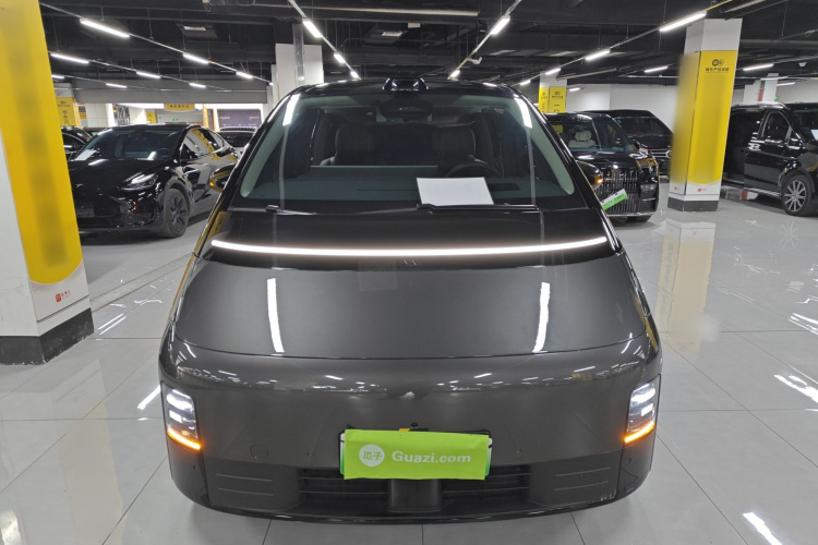 理想汽车 理想MEGA 2024 汽车图片 #3