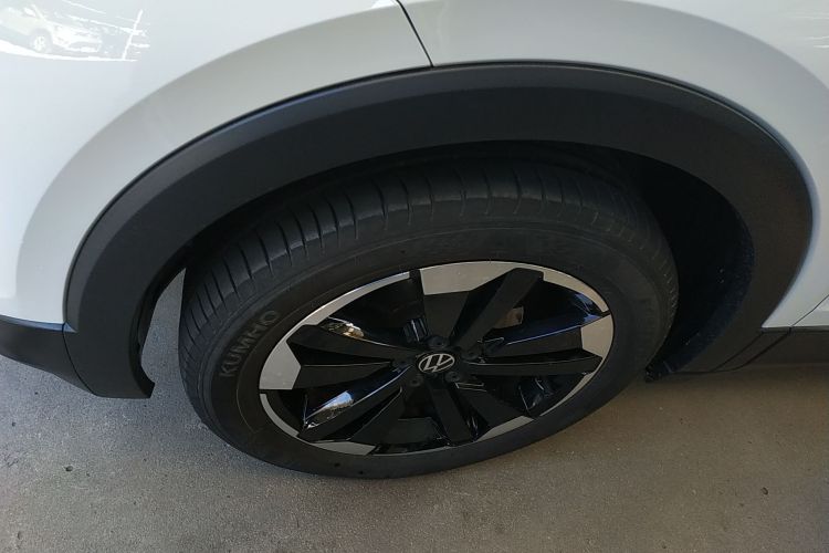 Tacqua 2023 car image #3