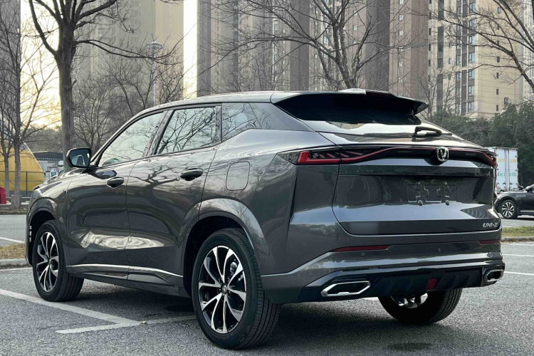Changan UNI-Z PHEV 2025 car image #3