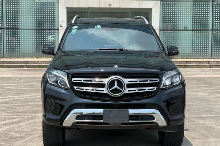 Mercedes-Benz 2018 car image #3