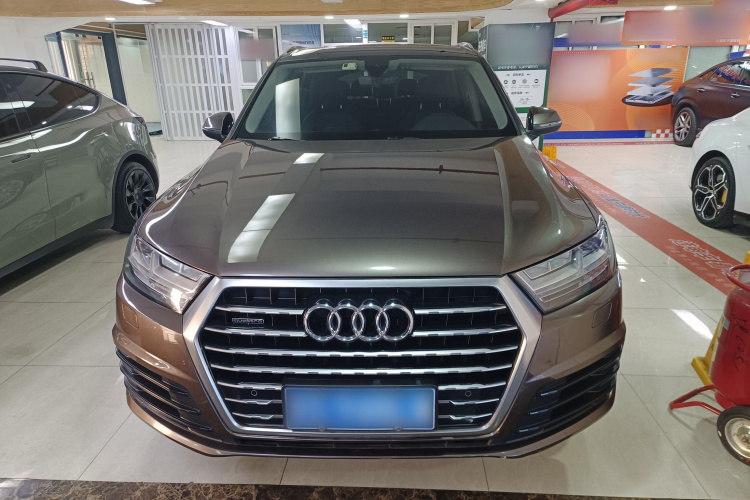 2018 car image #3