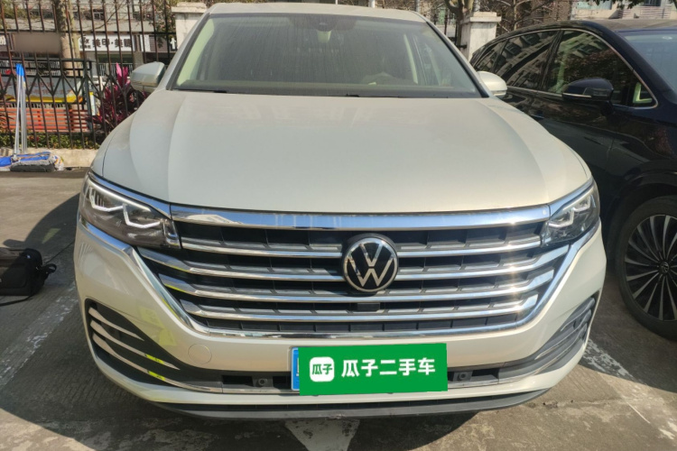 Volkswagen Viloran 2021 car image #3