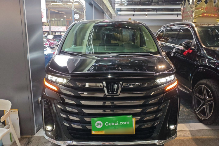 Toyota Vellfire 2023 #3 Toyota Vellfire 2023 immagine di auto #3