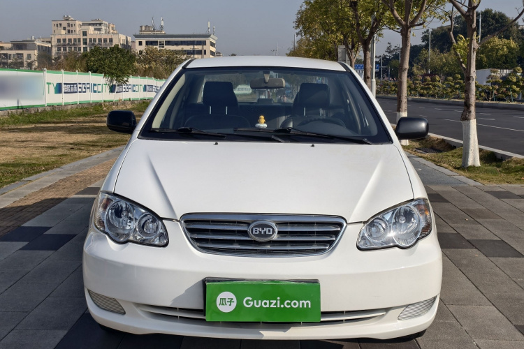 BYD F3 2019 car image #3