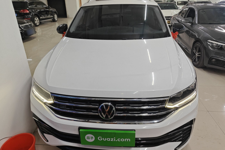 Volkswagen Tiguan X 2021 car image #3