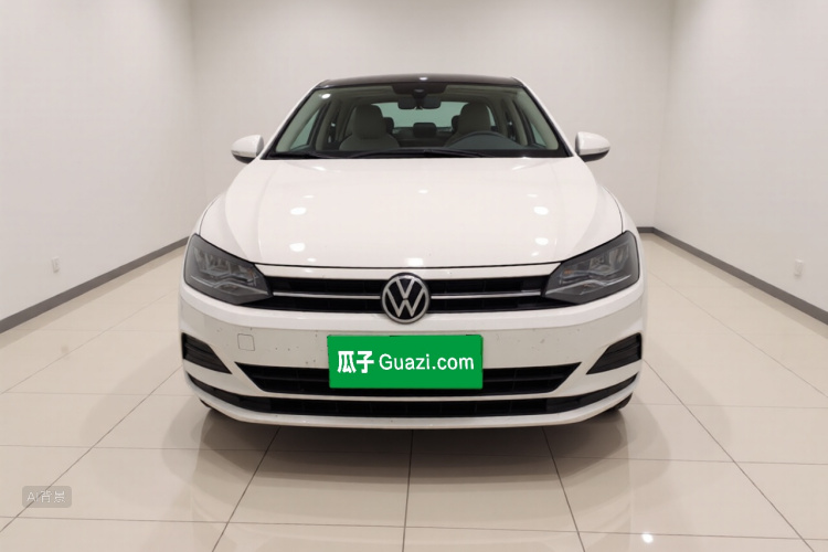 Polo 2022 car image #3