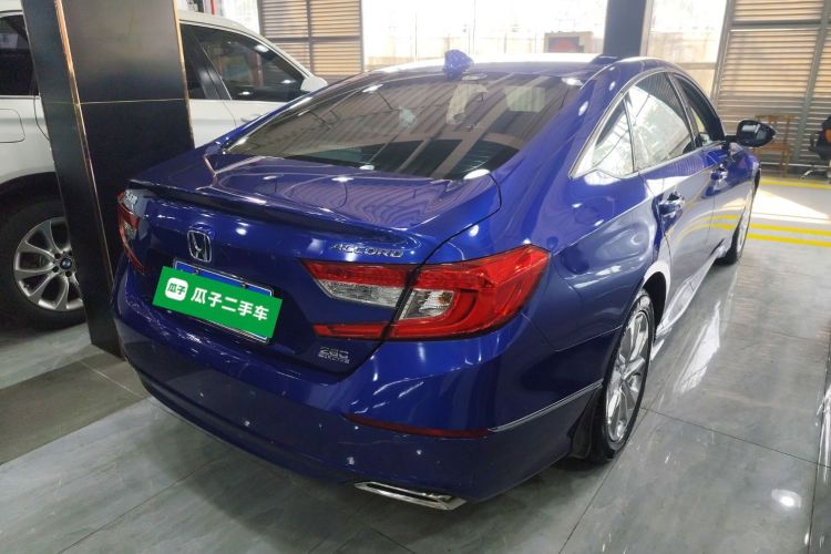 Honda Accord 2019 car image #3