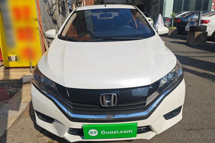 Honda Greiz 2017 صورة سيارة #3
