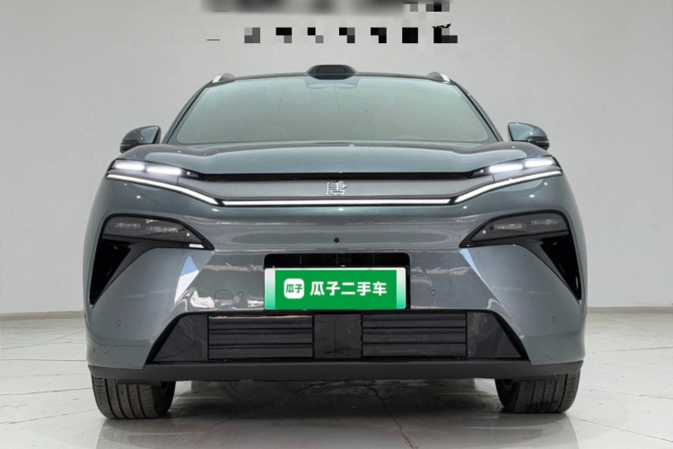 BYD Tang L 2025 صورة سيارة #3