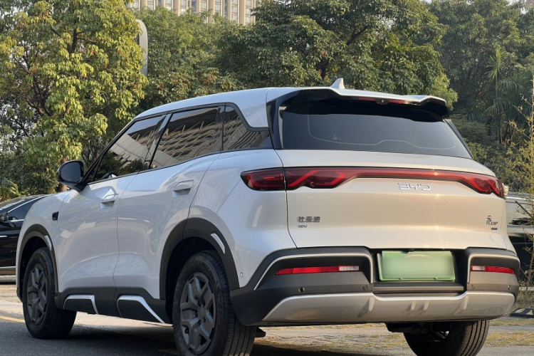 BYD YuanUP 2025 car image #3