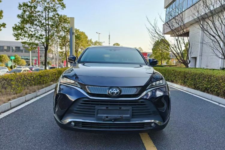 Toyota Harrier 2022 car image #3