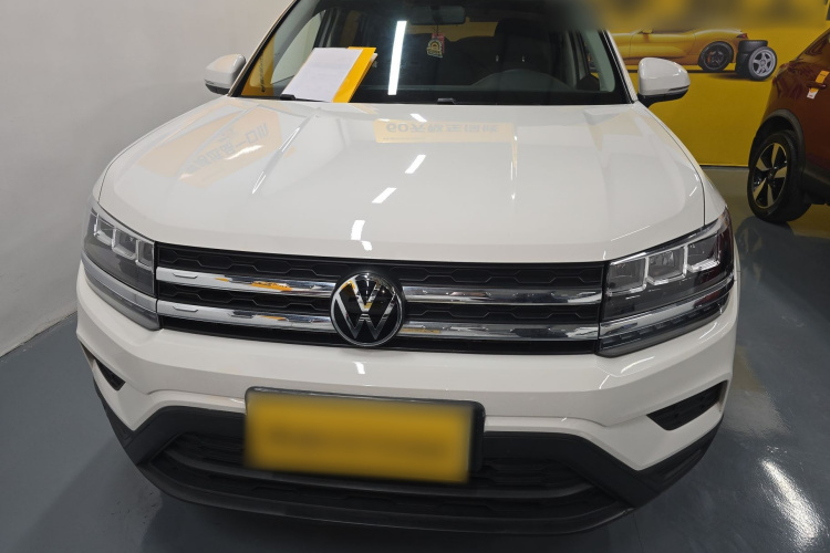 Volkswagen Tharu 2020 car image #3