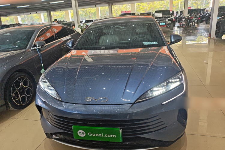 BYD Seal 07 DM-i 2025 car image #3