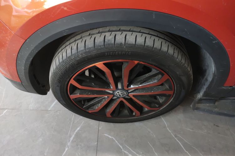 T-Roc 2018 car image #3