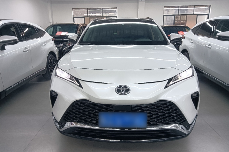 Toyota Venza 2023 صورة سيارة #3