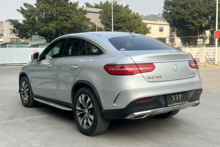 Mercedes-Benz GLE Coupe 2016 #3 Mercedes-Benz GLE Coupe 2016 car image #3
